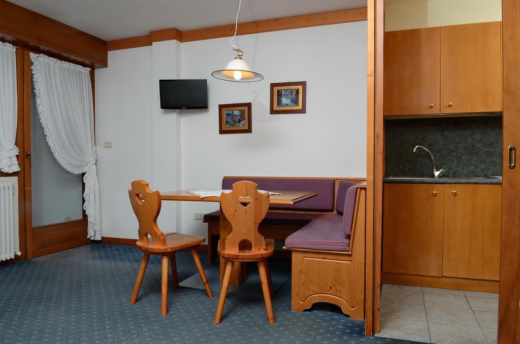 Ski Residence San Martino Di Castrozza Bilik gambar