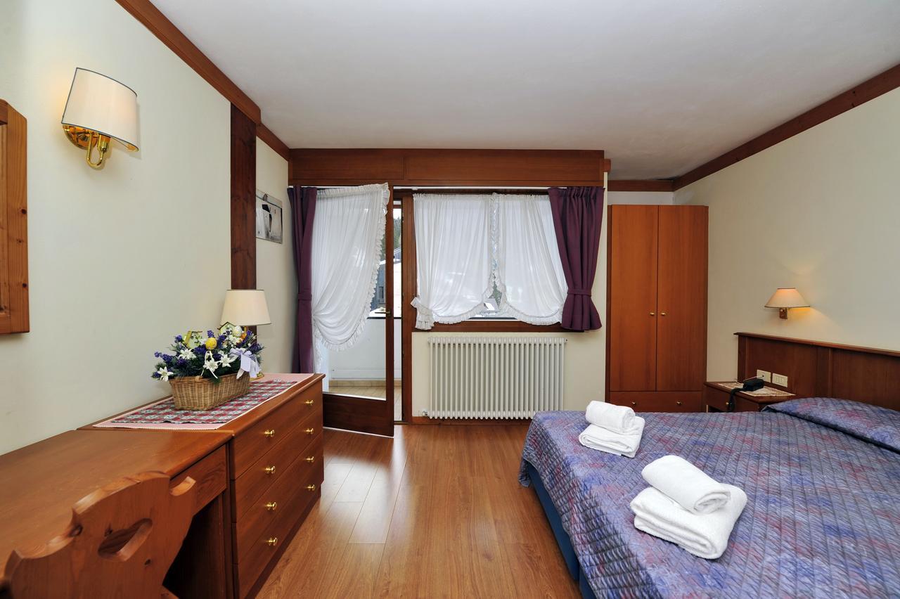 Ski Residence San Martino Di Castrozza Luaran gambar